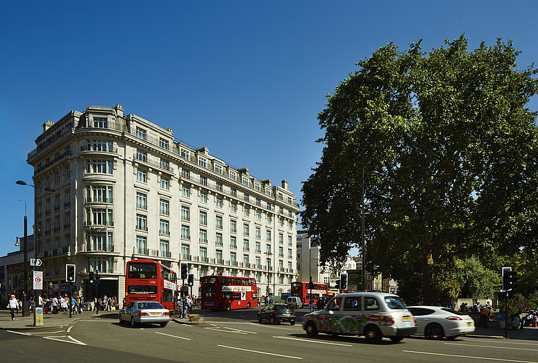 Suite at Hotel London Marriott Park Lane